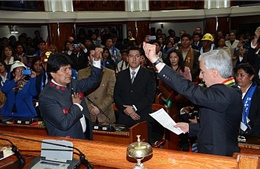 Tổng thống Morales: Bolivia sẽ vững bước trên con đường phát triển
